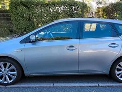 Gebraucht 2013 Toyota Auris Hybrid Limousine | 10.250 € (Guter Preis)
