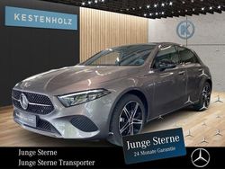 Grau Gebraucht 2024 Mercedes A200 Progressive Limousine | 31.688 € (Etwas zu teuer)