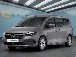 Grau Gebraucht 2025 Mercedes 180 Limousine | 35.699 € (Teuer)