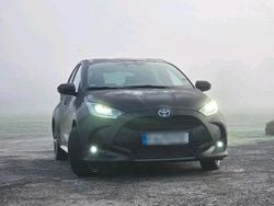 Schwarz Gebraucht 2024 Toyota Yaris Hybrid Style Limousine | 23.780 € (Superpreis)