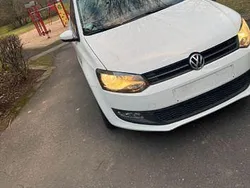 Weiß Gebraucht 2010 VW Polo Highline Kleinwagen | 4.300 € (Fairer Preis)