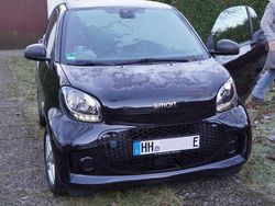 Schwarz Gebraucht 2021 Smart ForTwo Electric Drive Coupé | 10.400 € (Fairer Preis)