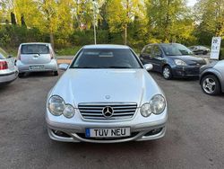 Iridiumsilber metalliclack Gebraucht 2004 Mercedes C200 Coupé | 2.090 € (Guter Preis)