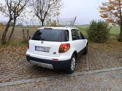 Gebraucht 2011 Fiat Sedici Emotion SUV | 2.600 € (Guter Preis)