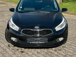 Schwarz Gebraucht 2013 Kia Ceed Kombi | 6.450 € (Fairer Preis)