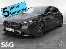 Schwarz Gebraucht 2024 Mercedes A200 Kleinwagen | 37.499 €