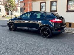 Schwarz Gebraucht 2012 Renault Mégane Bose Edition Limousine | 5.600 € (Fairer Preis)