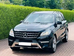 Schwarz Gebraucht 2011 Mercedes ML350 AMG SUV | 14.900 € (Superpreis)