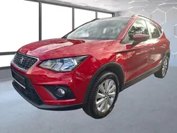 Rot Gebraucht 2018 Seat Arona Style SUV | 12.999 € (Guter Preis)
