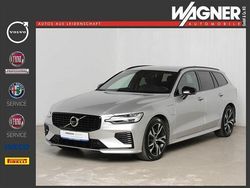 Bright silbermetallic (metallic) Gebraucht 2021 Volvo V60 R-Design Kombi | 33.730 € (Fairer Preis)