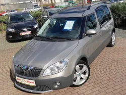 Beige Gebraucht 2012 Skoda Roomster Scout Kombi | 9.980 € (Etwas zu teuer)