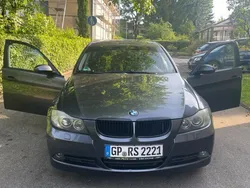 Grau Gebraucht 2005 BMW 320 Limousine | 4.500 € (Fairer Preis)