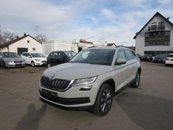 Grau Gebraucht 2020 Skoda Kodiaq Drive SUV | 21.990 € (Guter Preis)