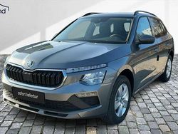 Grau / graphitegrau Neu 2025 Skoda Kamiq SUV | 24.470 € (Guter Preis)