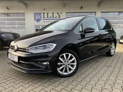 Schwarz Gebraucht 2020 VW Golf Sportsvan Highline Van / Kleinbus | 21.950 € (Etwas zu teuer)
