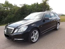 Schwarz Gebraucht 2012 Mercedes E200 Avantgarde Kombi | 14.700 € (Etwas zu teuer)