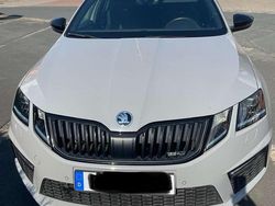 Grau Gebraucht 2019 Skoda Octavia RS Kombi | 15.500 € (Guter Preis)
