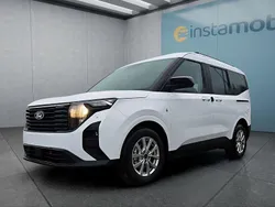 Weiß Gebraucht 2025 Ford Tourneo Van / Kleinbus | 26.249 € (Superpreis)