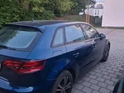 Blau Gebraucht 2016 Audi A3 Sportback Limousine | 12.000 € (Guter Preis)