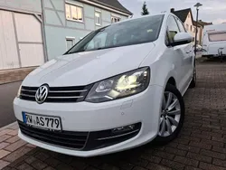 Weiß Gebraucht 2015 VW Sharan Highline Van / Kleinbus | 13.500 € (Fairer Preis)