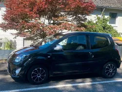 Schwarz Gebraucht 2009 Renault Twingo Rip Curl Kleinwagen | 3.550 €