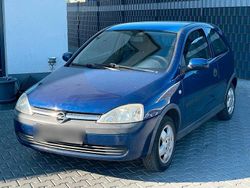 Blau Gebraucht 2005 Opel Corsa Sport Kleinwagen | 1.200 € (Fairer Preis)
