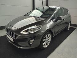 Grau Gebraucht 2019 Ford Fiesta Titanium Kleinwagen | 10.990 € (Guter Preis)