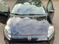 Schwarz Gebraucht 2013 Fiat Punto Kleinwagen | 4.500 € (Guter Preis)