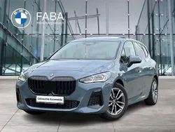 Grau Gebraucht 2022 BMW 218 Active Tourer M Sport Van / Kleinbus | 27.990 € (Fairer Preis)