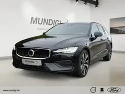 Onyx black / metallic Gebraucht 2022 Volvo V60 Core Kombi | 33.960 € (Guter Preis)