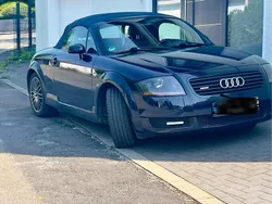 Blau Gebraucht 2003 Audi TT Roadster Cabrio | 6.666 € (Fairer Preis)