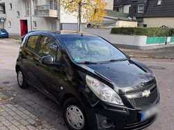 Schwarz Gebraucht 2011 Chevrolet Spark Kleinwagen | 2.500 € (Etwas zu teuer)