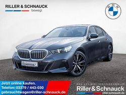 Grau Gebraucht 2024 BMW 520 M Sport Limousine | 57.900 € (Teuer)