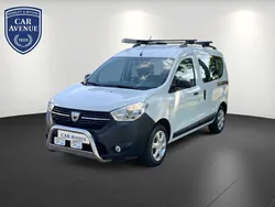 Weiß (arktisweiß (weiß)) Gebraucht 2019 Dacia Dokker Essentiel Van | 12.880 € (Fairer Preis)