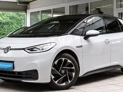 Weiß metallic Gebraucht 2021 VW ID.3 Pro Kleinwagen | 22.610 € (Fairer Preis)