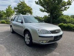 Silber Gebraucht 2004 Ford Mondeo Kombi | 4.970 €