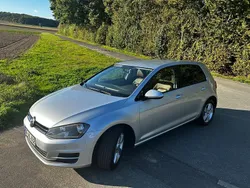 Silber Gebraucht 2014 VW Golf VII Highline Limousine | 7.899 € (Guter Preis)