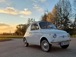 Weiß Gebraucht 1966 Fiat 500 Kleinwagen | 13.999 €