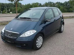 Blau Gebraucht 2006 Mercedes A180 Limousine | 1.950 € (Fairer Preis)