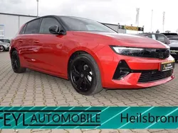 Rot Gebraucht 2024 Opel Astra Limousine | 25.900 € (Guter Preis)