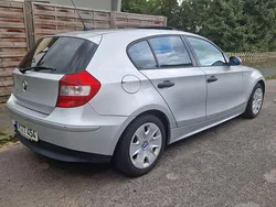 Silber Gebraucht 2005 BMW 118 Kleinwagen | 3.899 € (Fairer Preis)