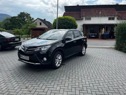 Schwarz Gebraucht 2014 Toyota RAV4 Edition SUV | 15.000 € (Teuer)