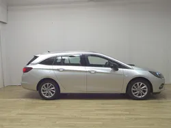 Silber Gebraucht 2021 Opel Astra Elegance Kombi | 12.980 € (Guter Preis)