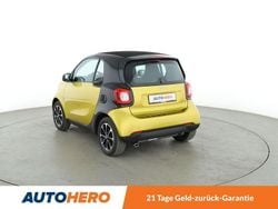 Gelb Gebraucht 2017 Smart ForTwo Coupé Passion Kleinwagen | 9.300 € (Fairer Preis)