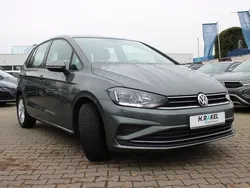 Grau Gebraucht 2019 VW Golf Sportsvan Comfortline Van / Kleinbus | 14.950 € (Fairer Preis)