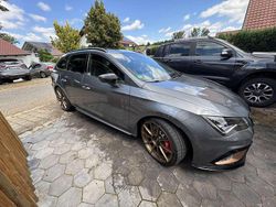 Grau Gebraucht 2018 Cupra Leon Kombi | 22.999 € (Fairer Preis)