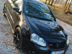 Schwarz Gebraucht 2005 VW Golf V GTI Kleinwagen | 5.500 € (Etwas zu teuer)