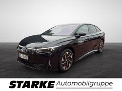 Schwarz (grenadillschwarz metallic) Gebraucht 2025 VW ID.7 GTX Kleinwagen | 63.930 €