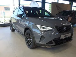 Grau Neu 2025 Seat Arona Black Edition SUV | 29.890 € (Teuer)