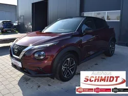 Burgundy/dach schwarz Neu 2025 Nissan Juke N-Connecta SUV | 23.990 € (Fairer Preis)